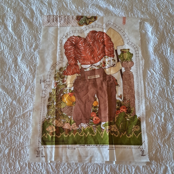 Vintage 1983 Cabbage Patch Pillow Cutout Pattern - Picture 4 of 10